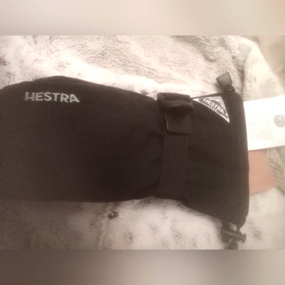Hestra Unisex Powder Gauntlet Gloves